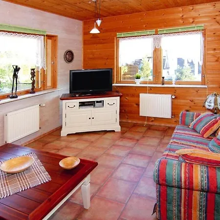 Log Cabins Klockenhagen, Klockenhagen 別荘 *